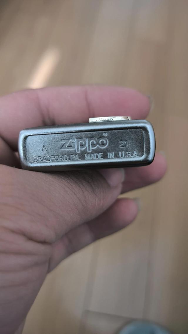 zippo打火机怎么辨别真假？