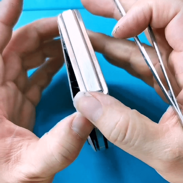 乌鲁木齐手机维修  手机换外屏玻璃#爆屏修复