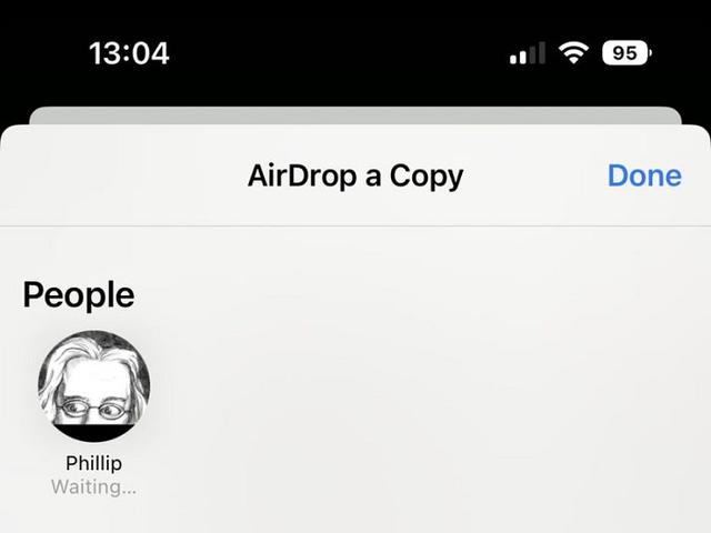 部分iPhone 14用户吐槽无法向联系人进行AirDrop隔空投送