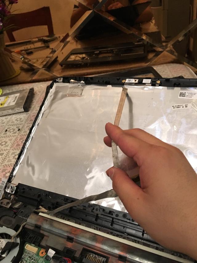 笔记本电脑花屏维修