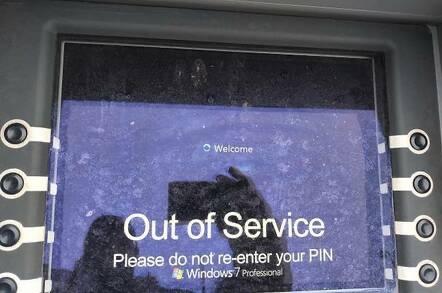 英国男子银行取款遇囧事：ATM机的Windows 7系统挂了