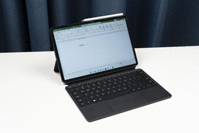 华为MateBook E Go上手评测！这是一款高品价比的全能办公神器
