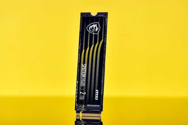 微星 SPATIUM 黑竞 M480 2TB HS固态硬盘评测：进军高端SSD领域的成功首秀
