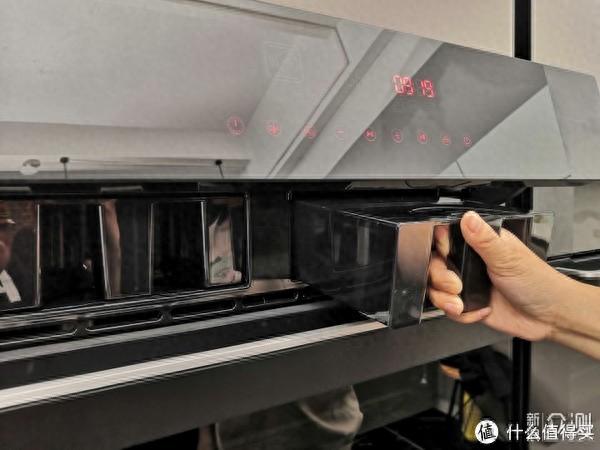 嵌入式蒸烤箱选哪款好？嵌入式蒸烤箱亲身体验测评
