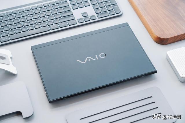 索尼笔记本VAIO SX12适合出差用，但夏天风扇声音大，怎么设置呢？