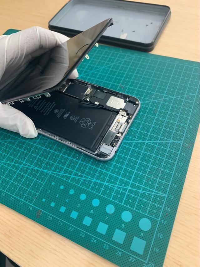 苹果手机如何换电池？