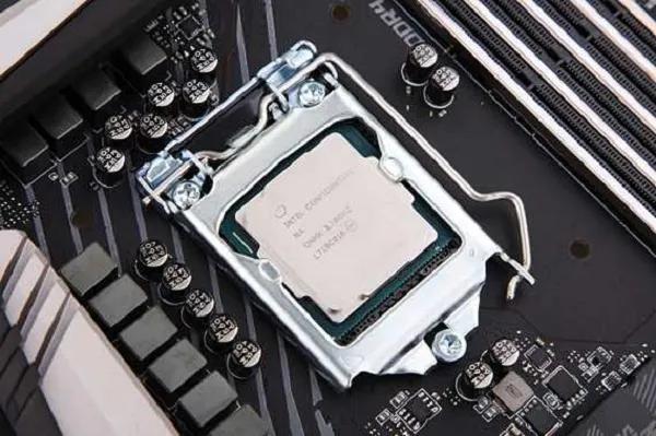 电脑CPU超频存在什么坏处？CPU如何进行超频？