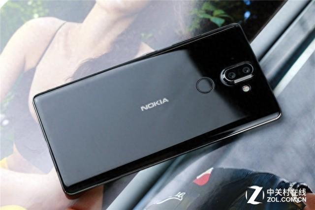 Nokia 8 sirocco评测，抛开情怀依然经典