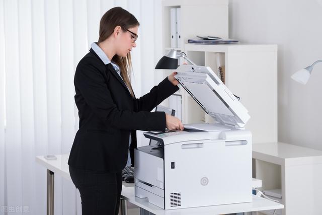 如何用打印机把文件扫描成一整个pdf文件（新技能）