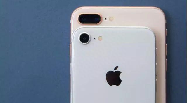 专卖店300元清仓iPhone 5S、iPhone新机全系降价……