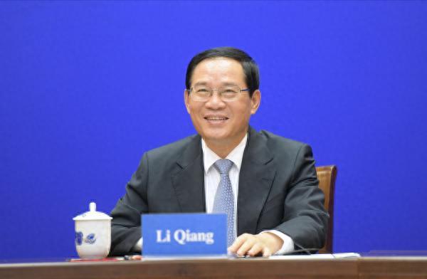 这家全球领先的技术企业与上海渊源深厚，李强与西门子总裁“云会见”