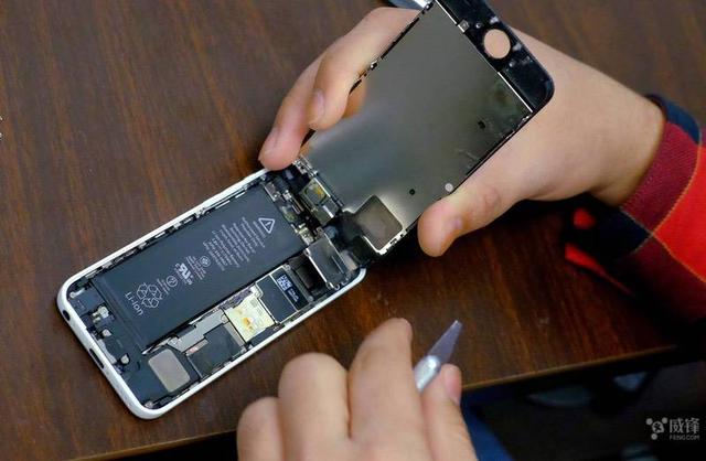 旧iPhone想换电池？排队的时间越来越长了