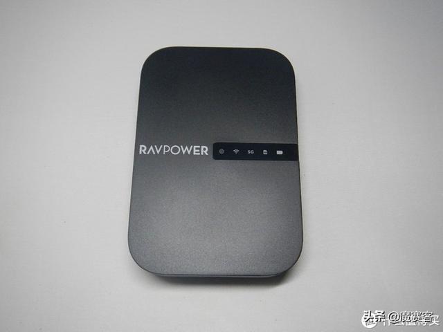 男生数码伴侣——RAVPower多功能文件宝