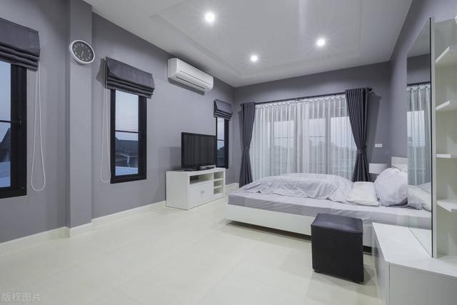 卧室15平米买多大空调？